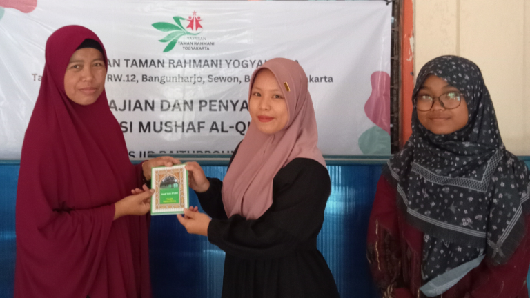 Pengajian Dan Penyaluran Donasi Buku Yasin Dan Tahlil